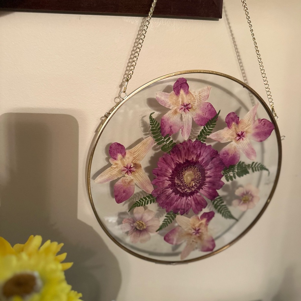 Floral Hanging Wall Art with Gold Frame